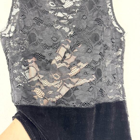 Killstar Saya Lace and Velvet Lace Up Bodysuit Black Size L Whimsigoth Punk Goth - Picture 10 of 16